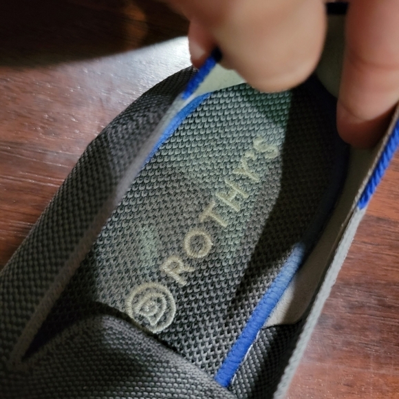 Rothy's sneakers Size 8.5 gray - Picture 4 of 7